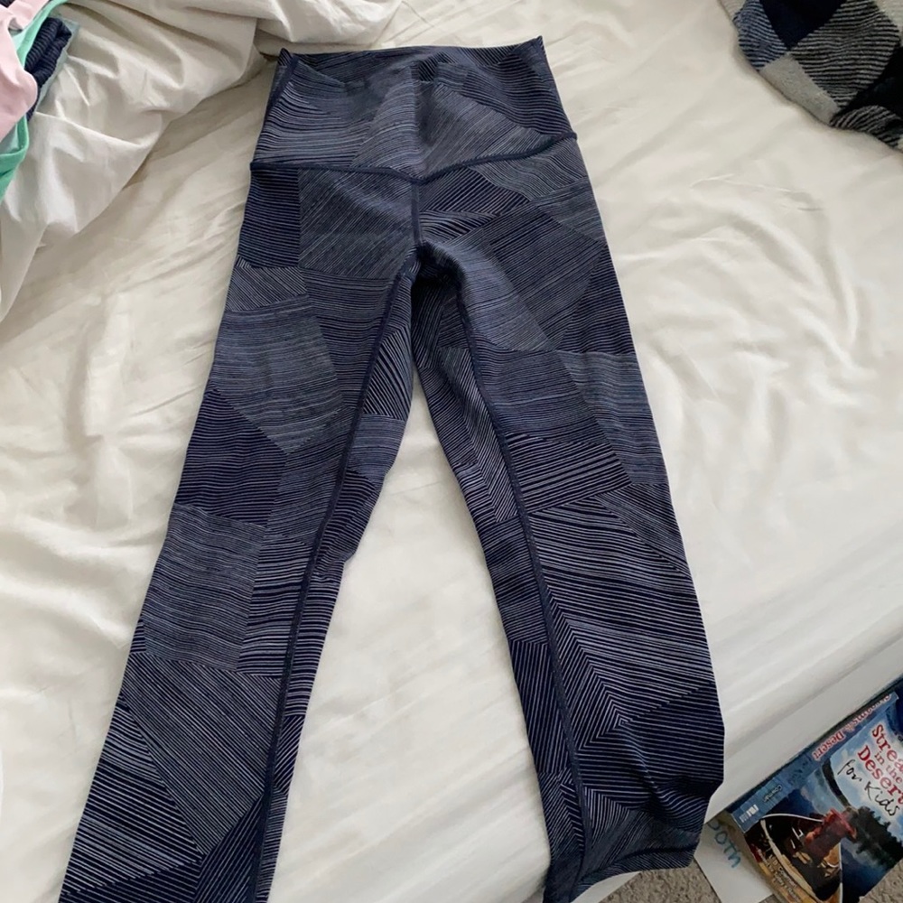 Lululemon high-rise wunder under crops